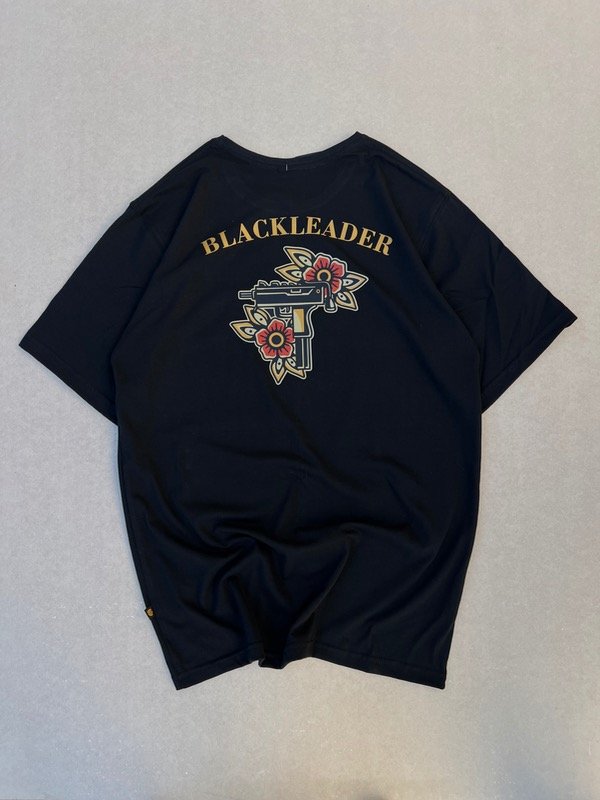 Producto - REMERA BLCK GUN N