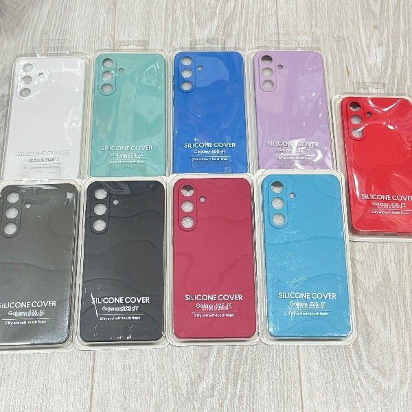 Producto - FUNDA SILICONA CON LOGO S25 FE