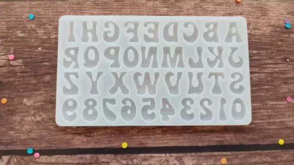 Producto - Silicon letras y numeros curly