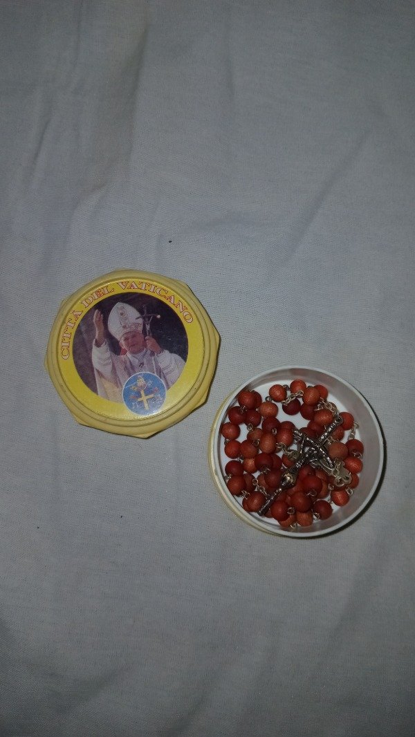 Producto - Vintage Pope Juan Pablo II Rose Petals Rosary with box. - 4