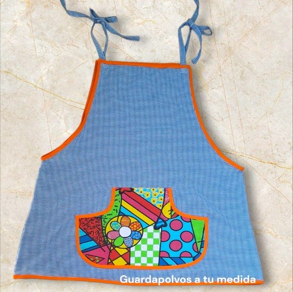 Producto - Bolsillo canguro britto con naranja T L