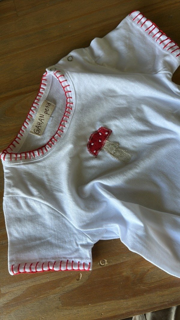 Producto - Mushroom Tee - 1