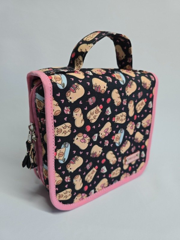 Producto - Cartuchera Barcelona New Capy Fondo Negro