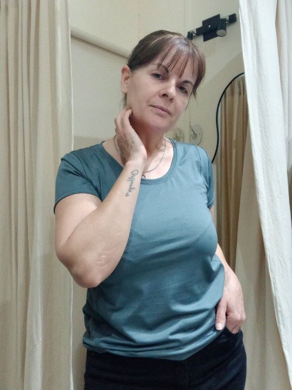 Producto - Remera dry fit azul grisáceo