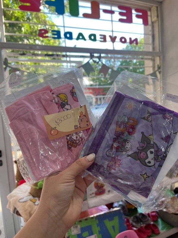 Producto - Bracitos para pile sanrio