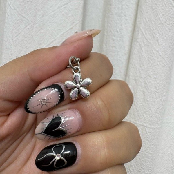 Producto - Florcita Charms Plateado