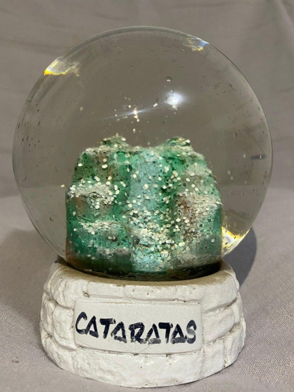 Producto - BOLA DE NIEVE CATARATAS