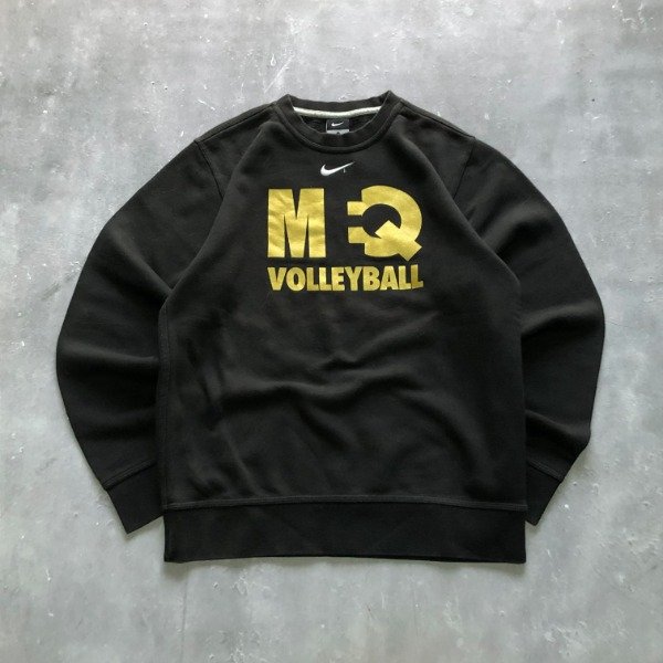 Producto - CREWNECK NIKE CENTER SWOOSH (S)