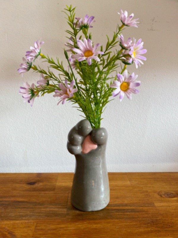 Producto - Florero patita gris pleno