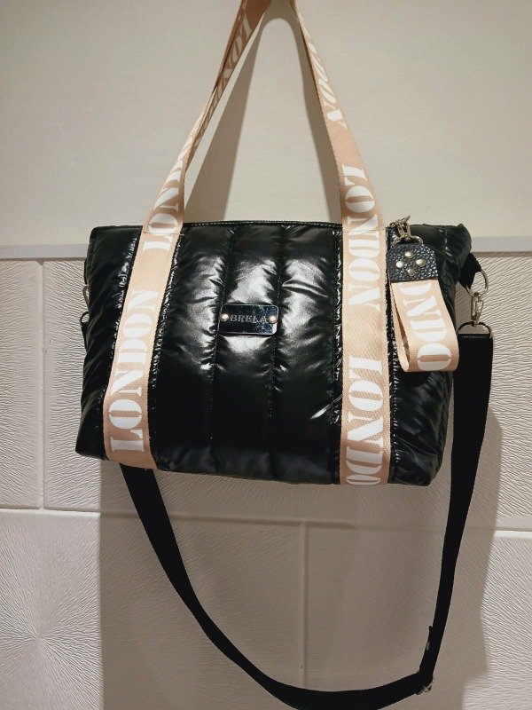 Producto - Cartera Bahía negra (CINTA LONDON)