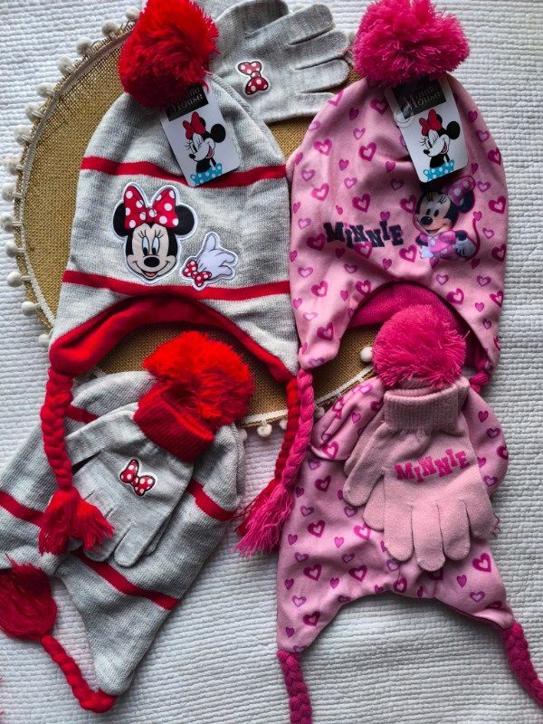 Producto - Gorritos con guantes DISNEY para nena
