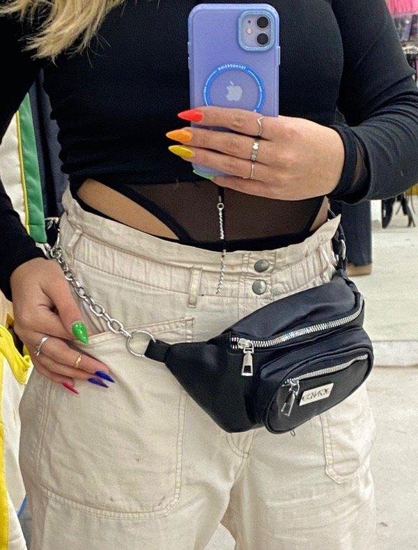 Producto - Riñonera SND ECO CUERO P - NEGRO