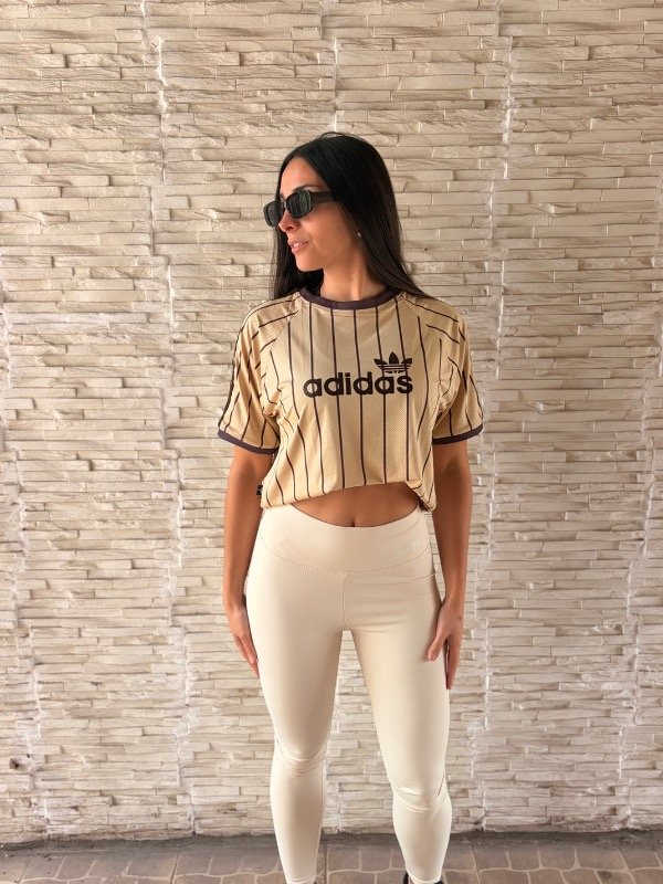 Producto - Remera Adidas Retro - 1