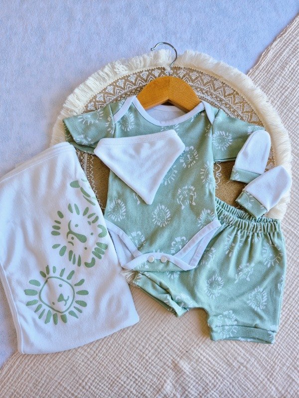 Producto - Set de nacimiento con mantilla LEON