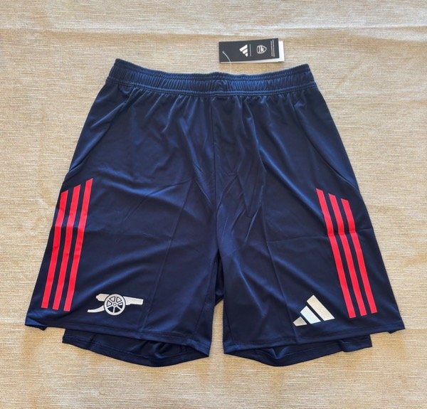Producto - Short suplente Arsenal 25/26