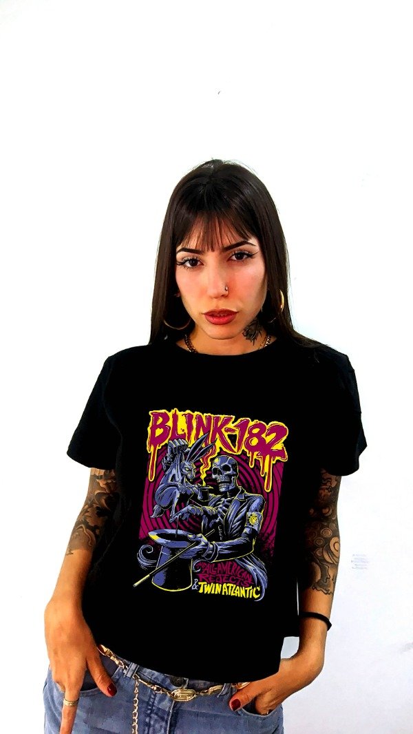 Producto - REMERA CROP MUJER BLINK 182