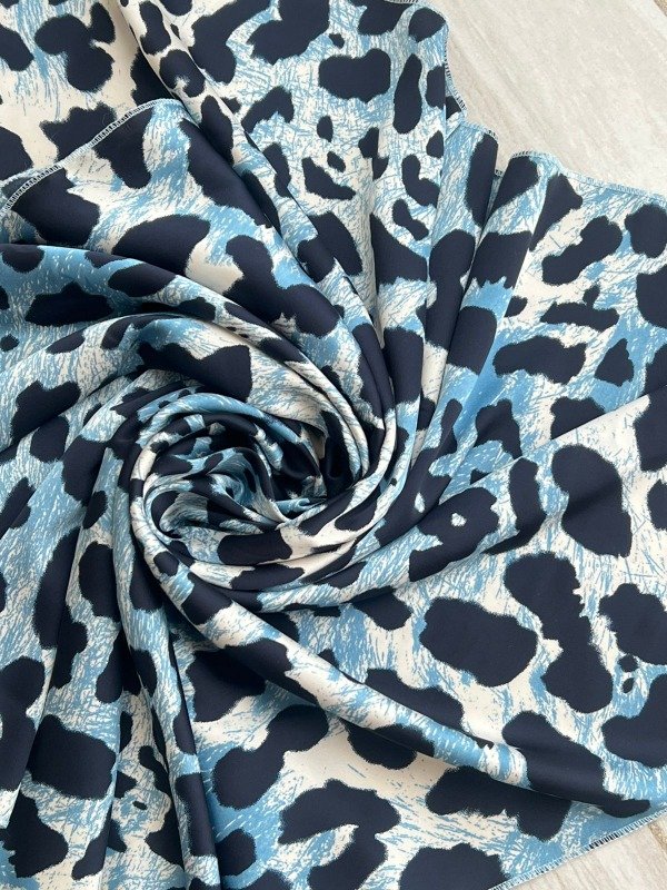 Producto - Pañuelo azul leopardo