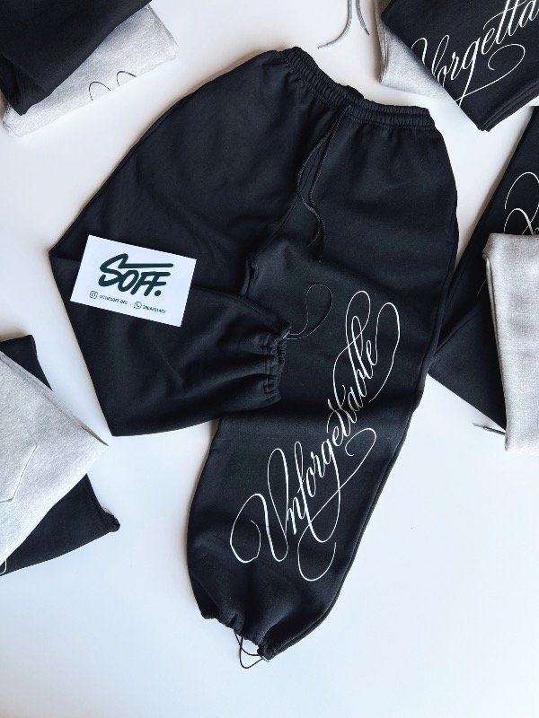 Producto - JOGGER BAGGY UNFORGETTABLE BLACK