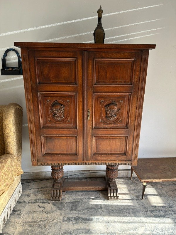 Producto - BARGUEÑO ESPAÑOL TALLADO 117x44x160 #11697