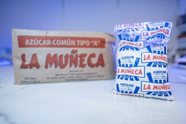 Producto - AZUCAR LA MUÑECA X1KG PACK X10U