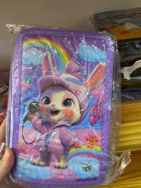 Producto - Cartuchera completa con útiles