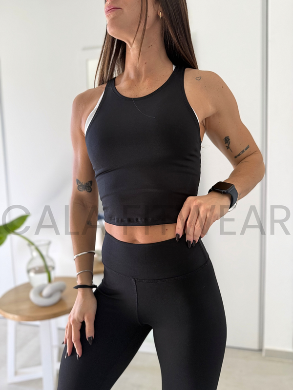 Producto - Crop MORA negro M