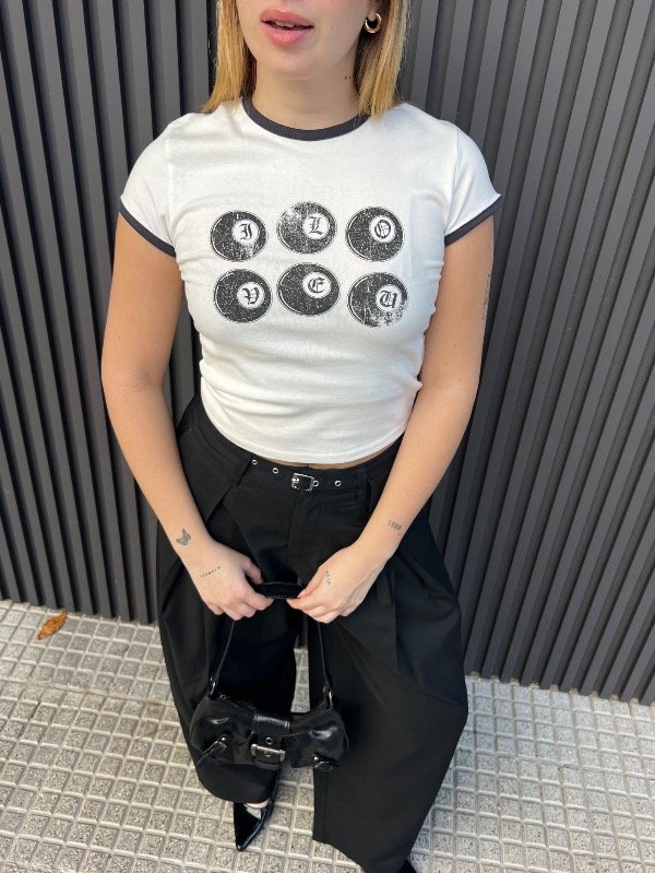 Producto - Baby tee bowl Bershka Talle L