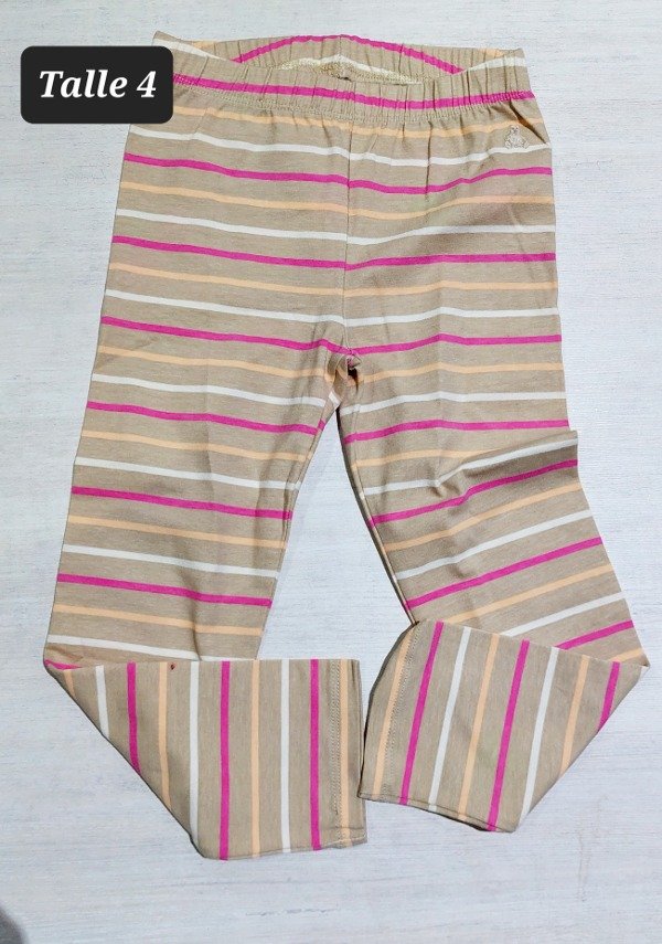 Calza gap talle 4 rayada