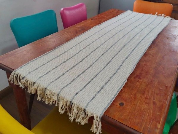 Producto - Camino de mesa NIDO