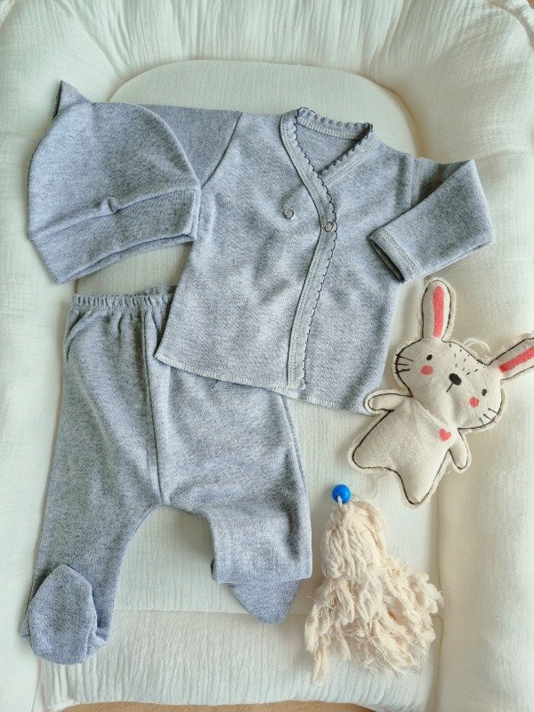 Producto - Set de nacimiento UNISEX gris