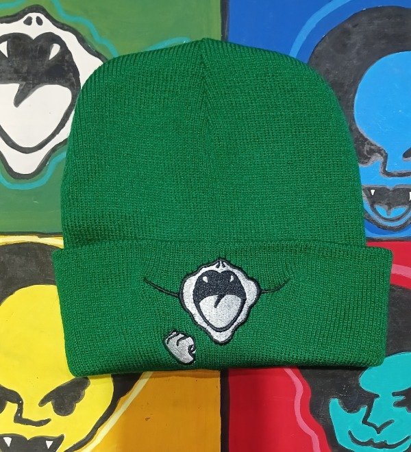 Producto - Gorrito piojo  puño verde