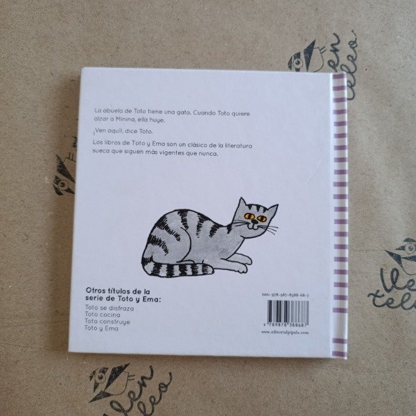Producto - Toto juega con minina - 3