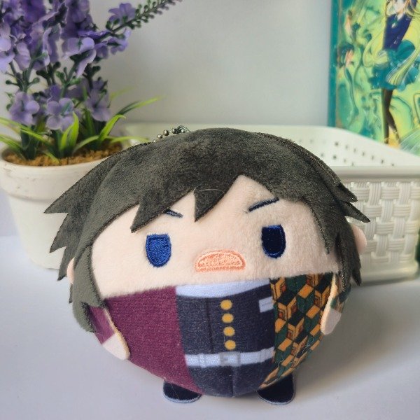 Producto - Peluche Fuwakororin de Kimetsu No Yaiba Pilares - Tomioka Giyuu