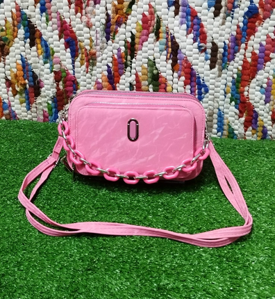 Producto - Linea Vlady!! Portacelular con cadenita