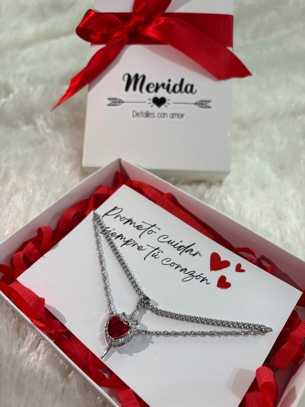 Producto - Collar corazon daga rojo