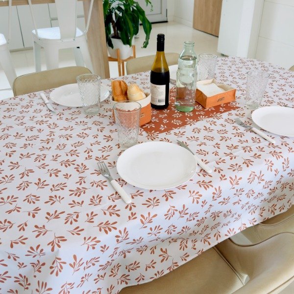 Producto - Mantel Antimanchas - Canela