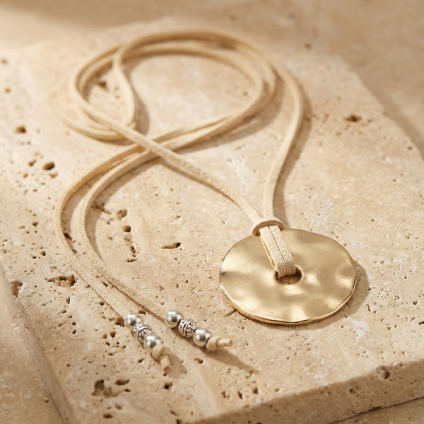 Producto - Collar Lazo de Gamuza Donna Cream