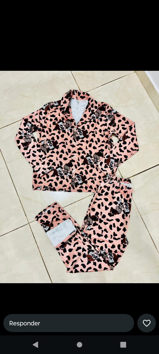 Producto - Camiseros plush polar