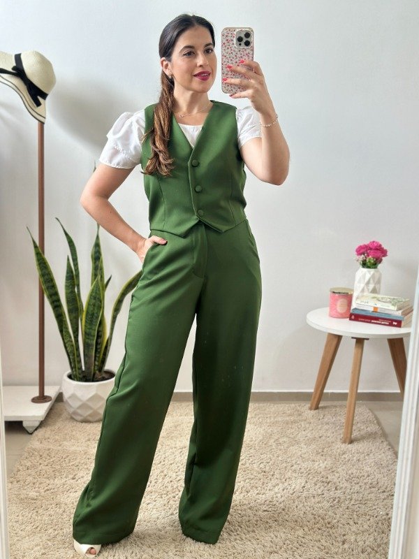 Producto - Conjunto Importado Camelia (Verde Musgo) - Talle M