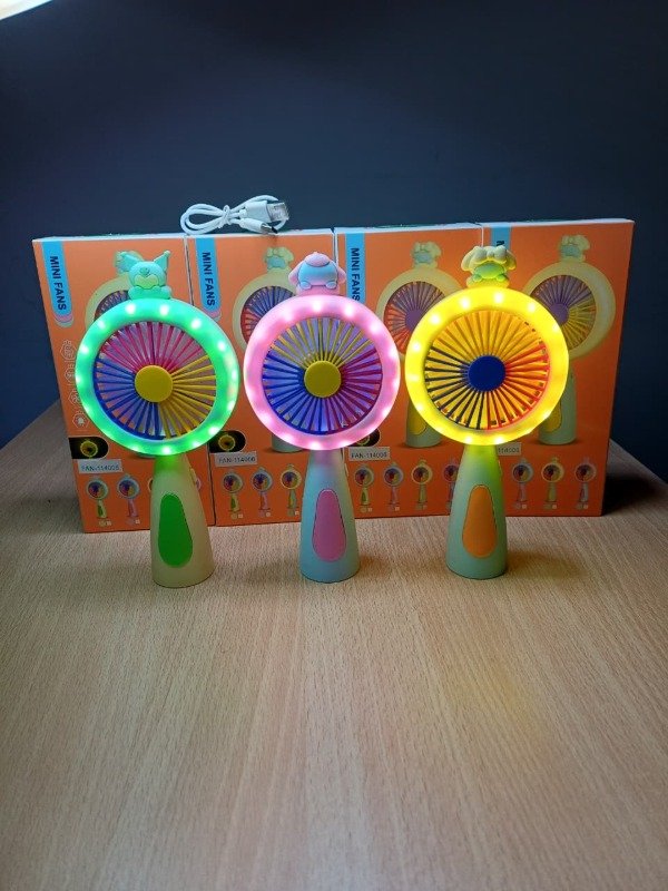 Producto - Ventilador de Mano con luz Led