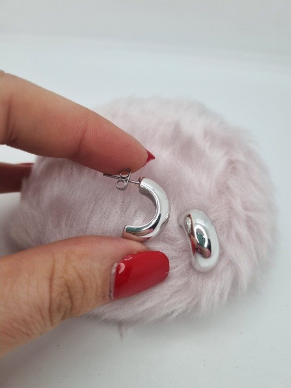 Producto - Aros acero blanco pasante argollita tipo c corta ancha (ccb)