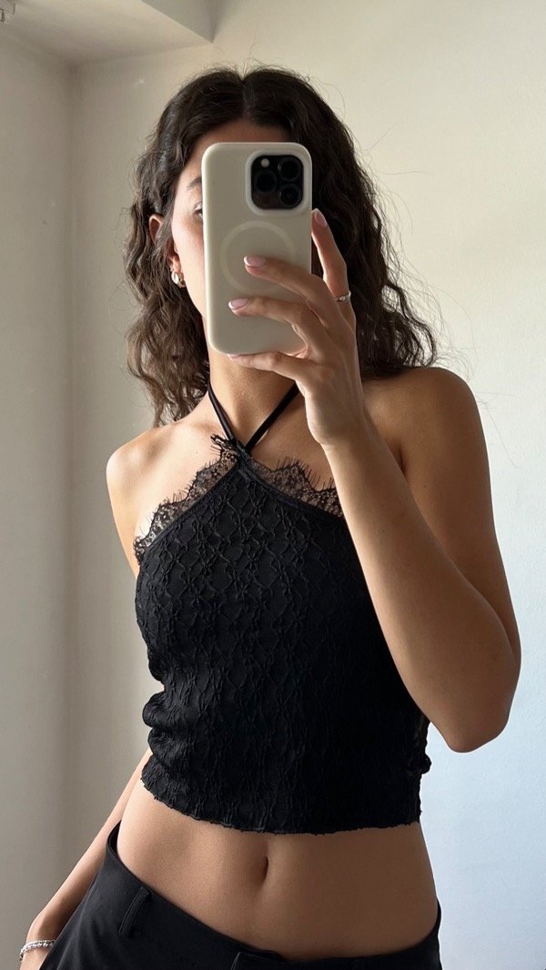 Producto - Top Halter Encaje y Puntilla