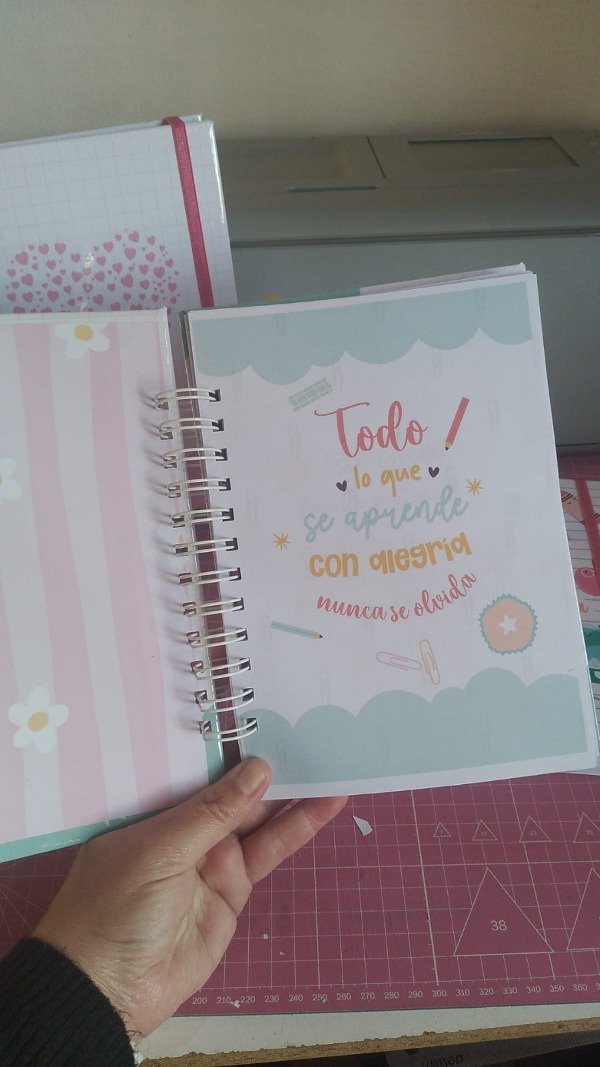 Producto - Agenda docente Nivel Inicial - a color - 1