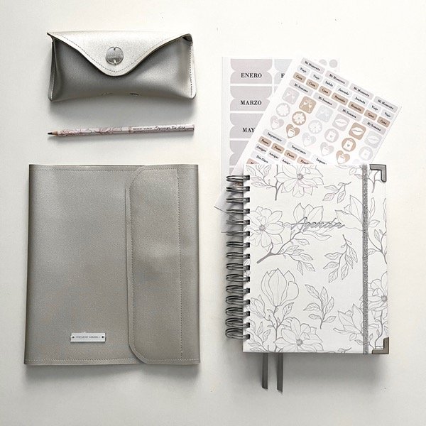 Producto - Mi año conmigo Florecer Deli Gris