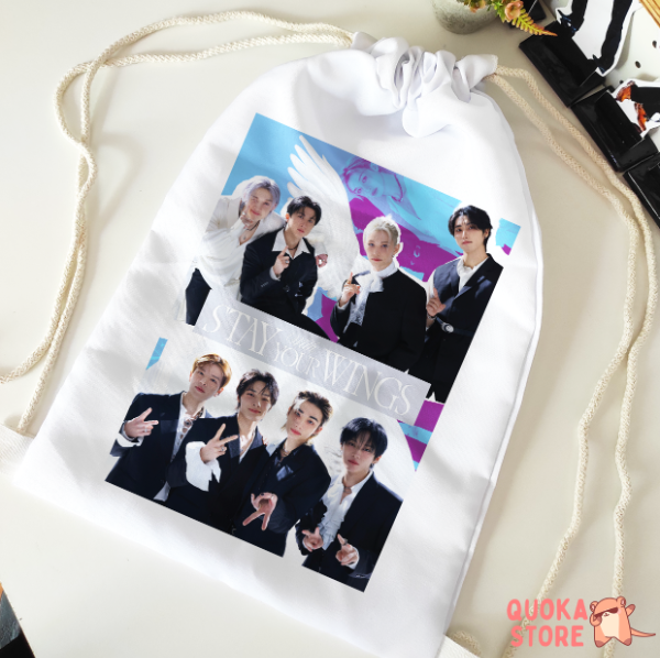 Producto - Mochila de Stray Kids 'Stay with your wings'