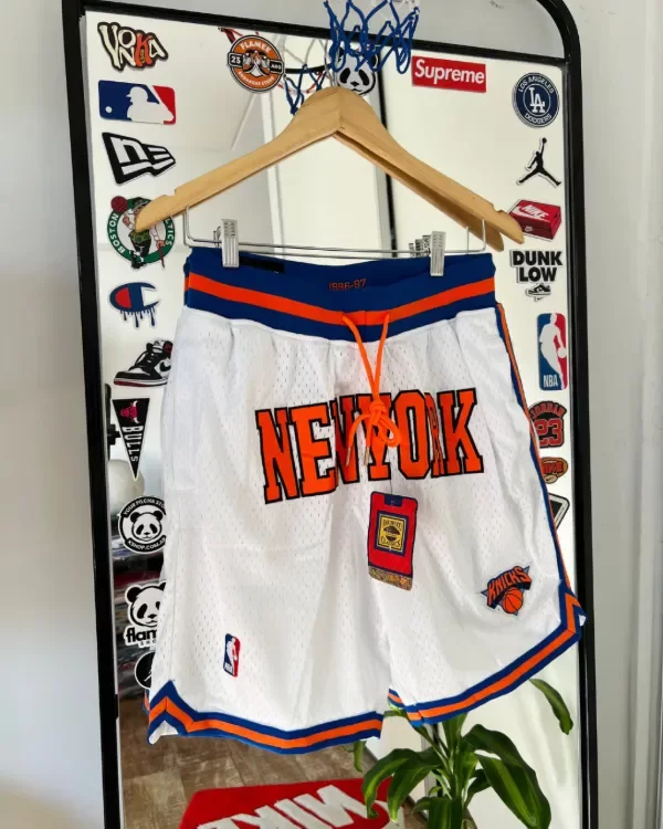 Producto - SHORT IMPORTADO NBA NEW YORK KNICKS BLANCO
