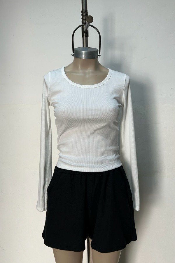 Producto - Manga larga "Cuello redondo"