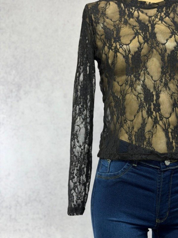 Producto - REMERA CERIN ENCAJE NEGRA - 1