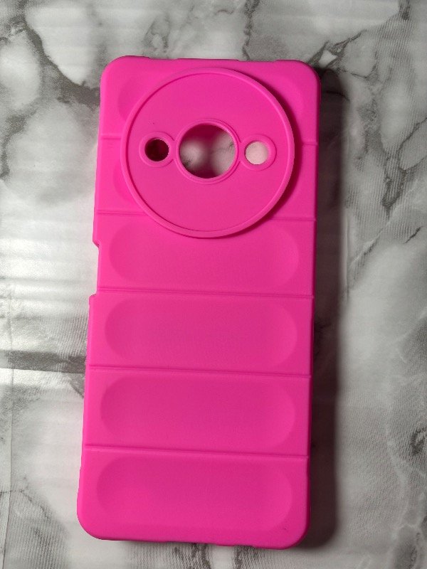 Producto - Case puffer invertida fucsia Redmi A3