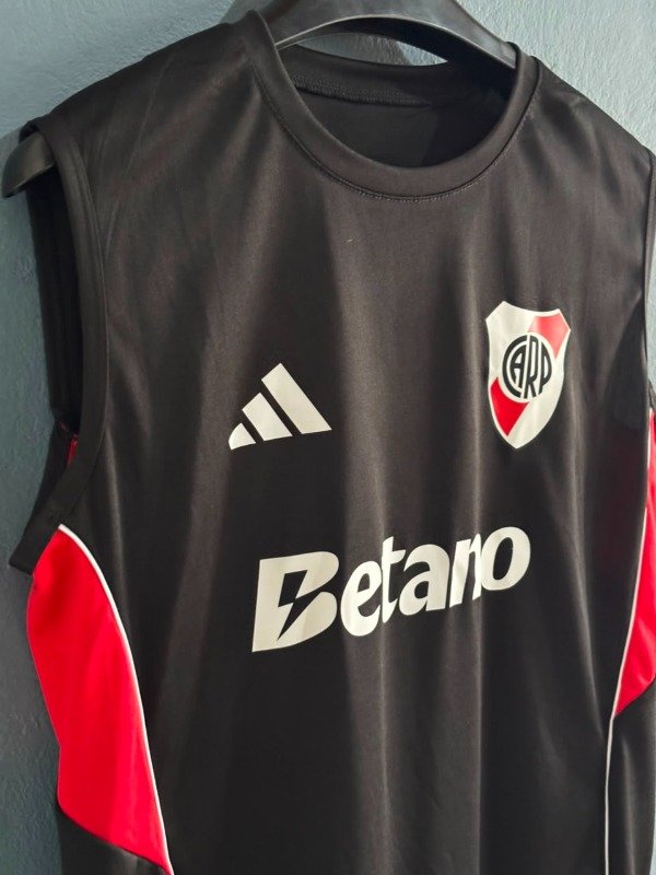 Producto - MUSCULOSA RIVER PLATE - NEGRA - 2